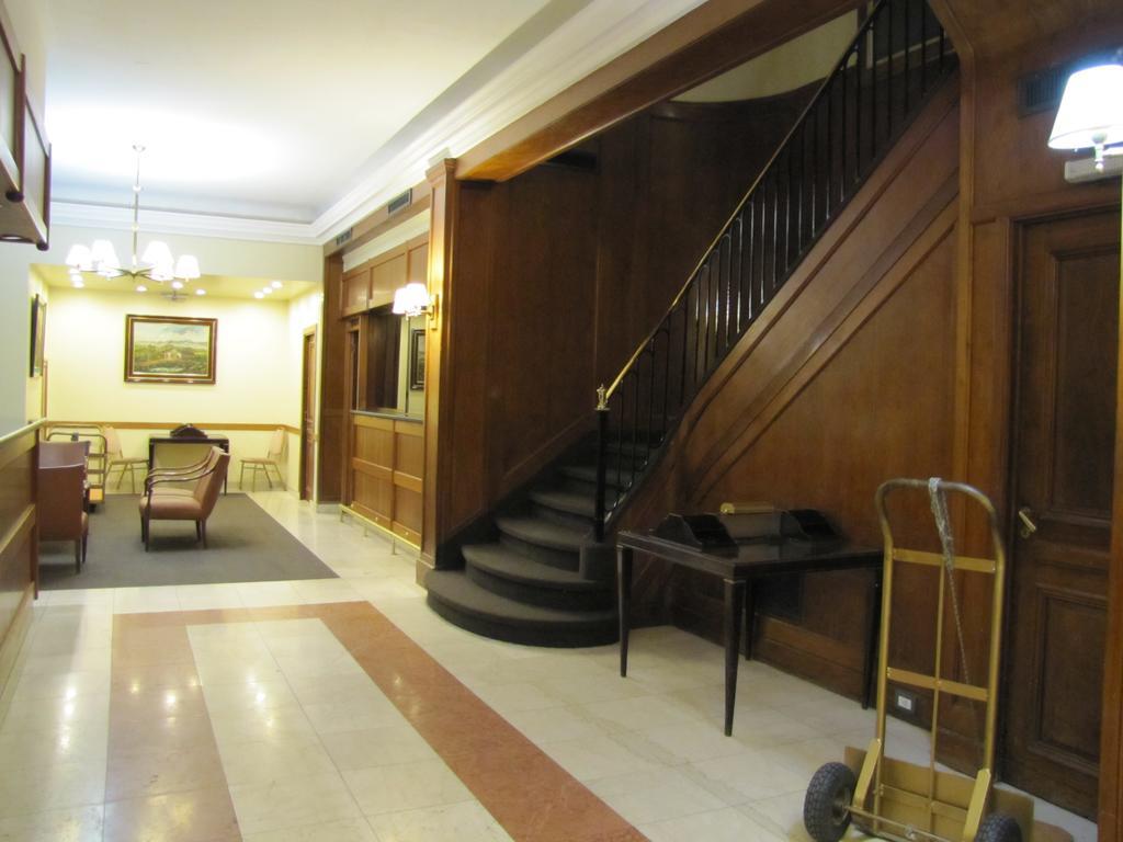 Regis Orho Hotel Buenos Aires Exterior photo