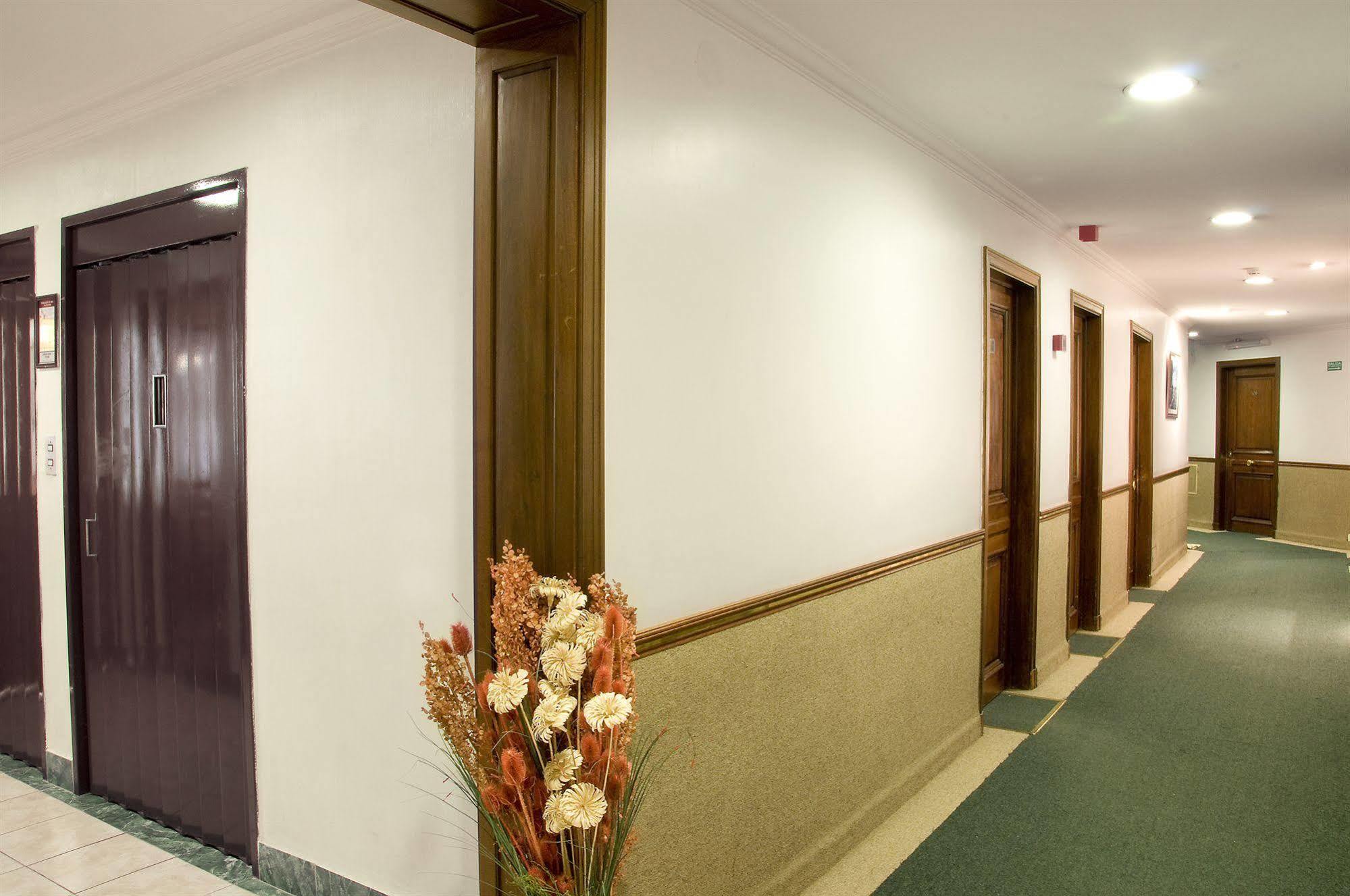 Regis Orho Hotel Buenos Aires Exterior photo